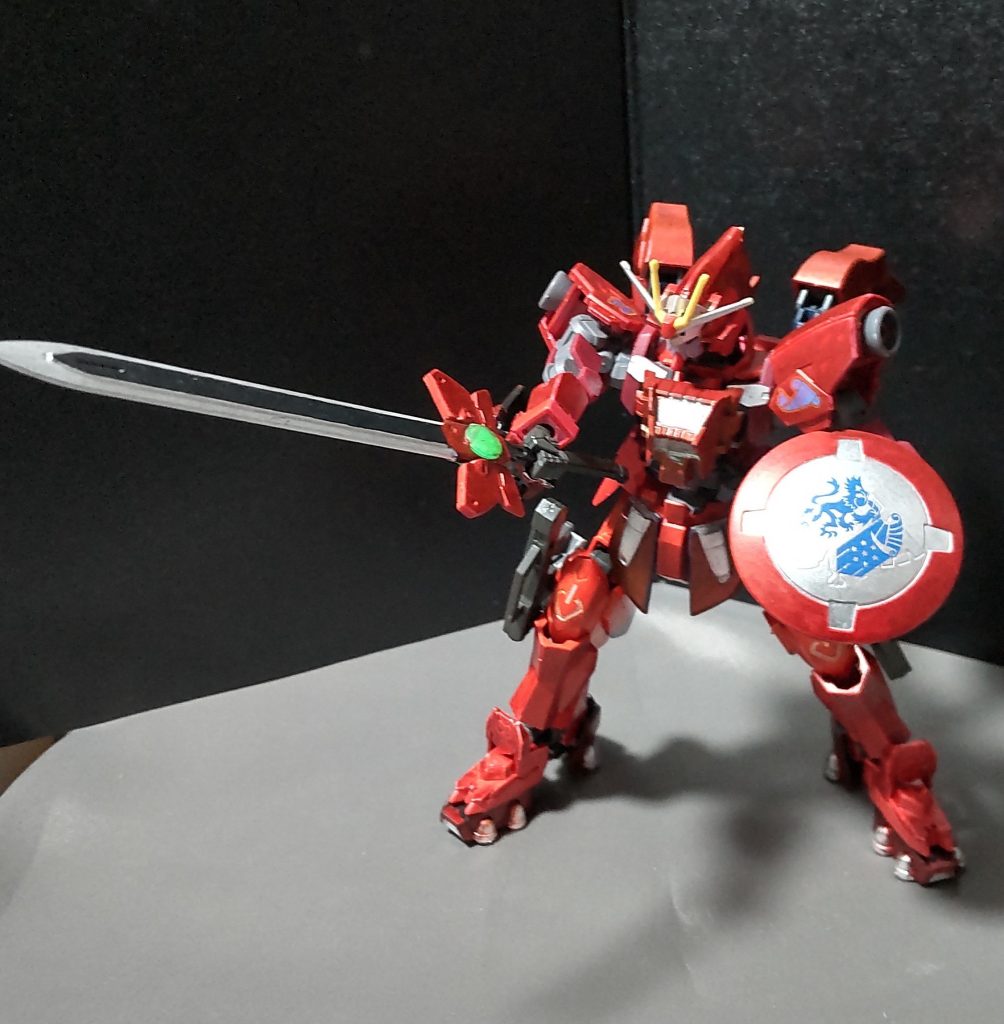 もしコイツに鉄血のパイロットが乗るとしたら、誰になったのかな……カルタ・イシューとかいいかな……