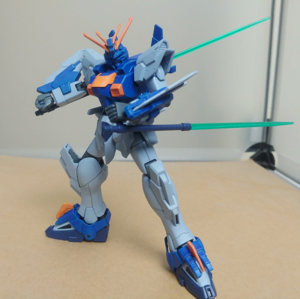 ブレイジングガンダム–3枚目/制作者：@Psuke19