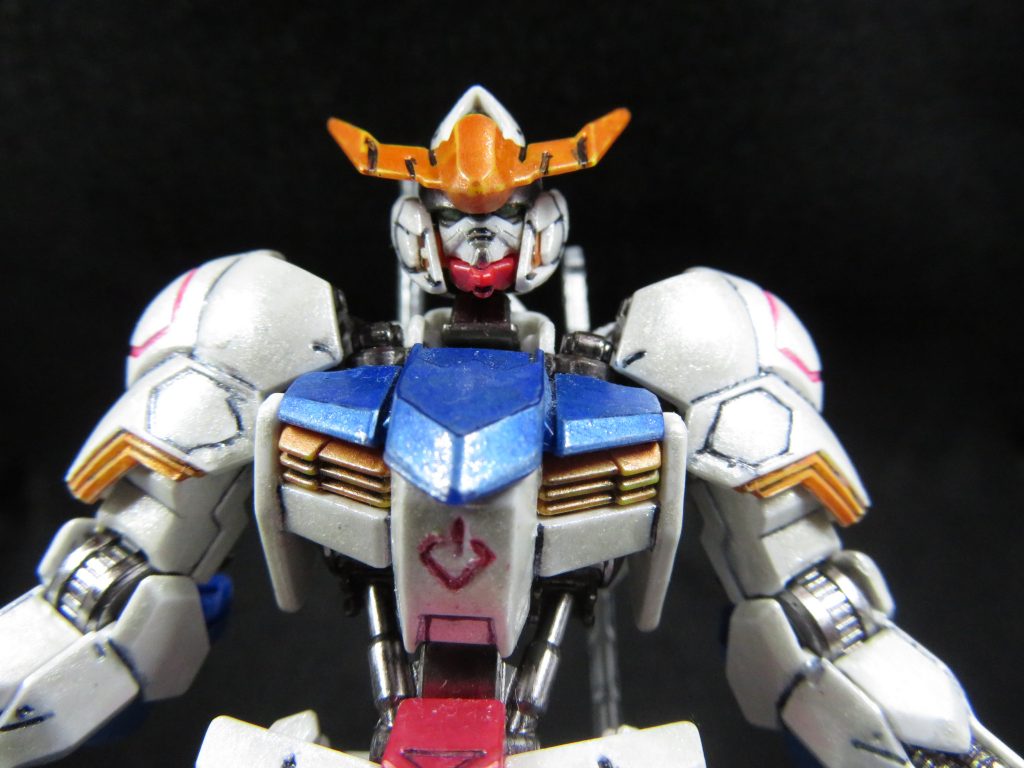 ラメ入りポスカで塗装後、軽く研磨してラメの光沢を出しました。