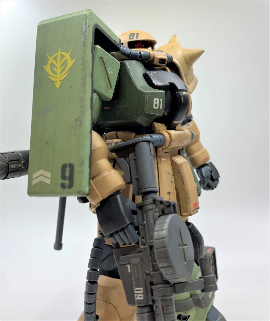 最後に余談ですが、今回この投稿を書いていて気づいたのですが、「キンバライト基地」なのか「キンバライド基地」なのか、表記って定まっていないんですかね。バンダイですらごっちゃで使用しています(MGキットはキンバライト、ROBOT魂はキンバライド)。「キンバライト」は実在する鉱物で、それの採掘基地というのが名前の由来のはずなので個人的には濁点はない方がしっくりくる感じがします。0083の公式サイトでは「キンバライト」と書いてありましたのでそれが正なんですかね。まあ宇宙世紀はアメリカに「グレートキャニオン」が存在する世界なので、「キンバライド」でも違和感ないと言えばないですが(笑)最後までご覧いただきありがとうございました。