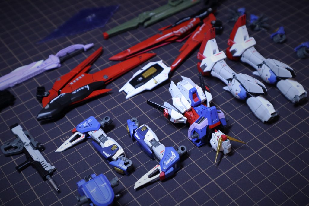 RG 13 - Destiny Gundam–2枚目/制作者：kckto125