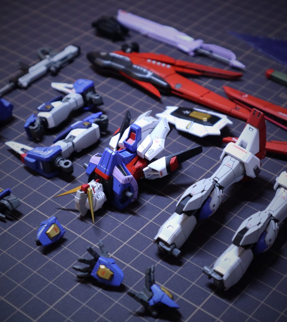 RG 13 - Destiny Gundam–3枚目/制作者：kckto125