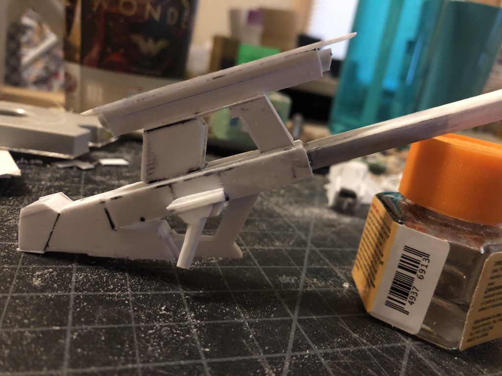 ドラゴントゥース（？）的なものを数少ない画像から作ってみました。制作当初は THE BEYONDの1から3部までしか出てなく、参考資料が少なかったような気がします。もちょっと技術的技量があれば、ディテールアップできなはず。