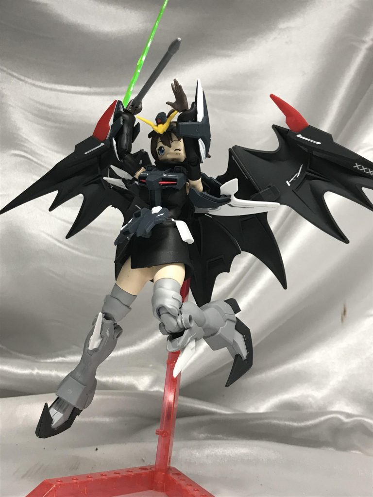 鎌はラヴファントムから。