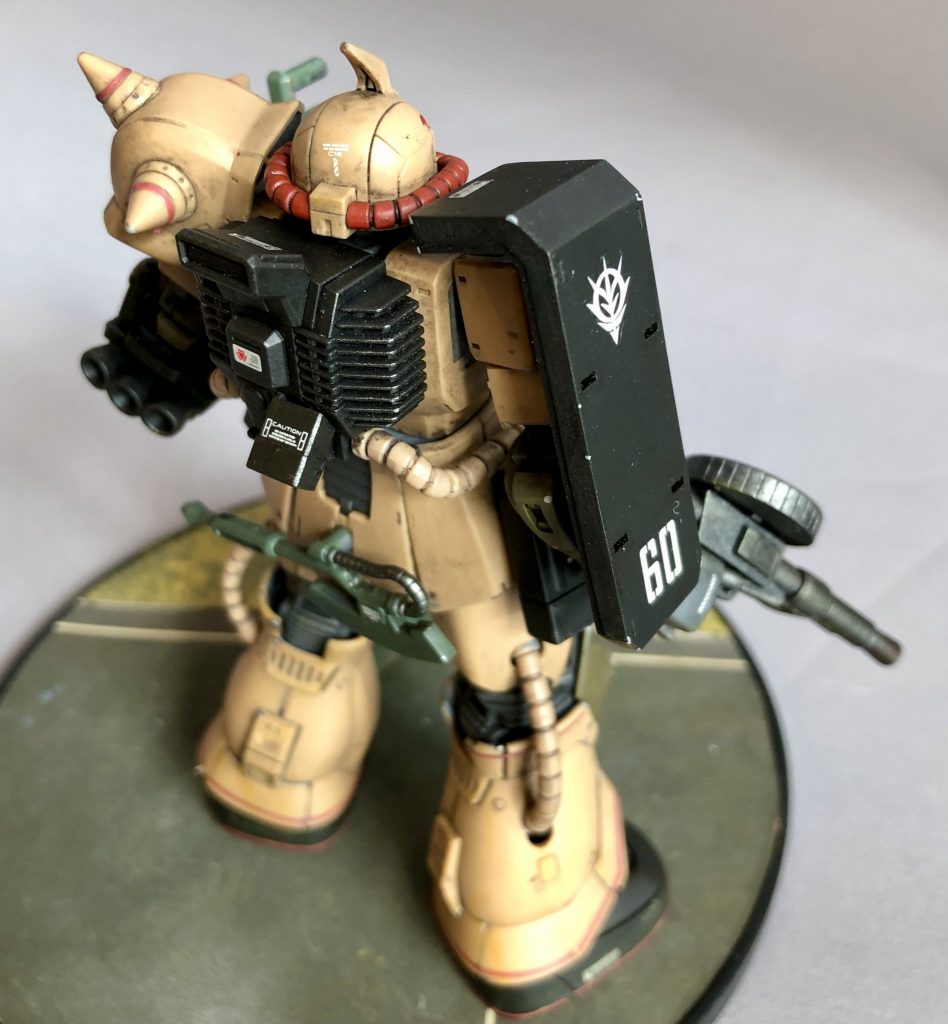 ＭＳＤ版はバックパックが黒いんですよね。まぁ、これはこれで。