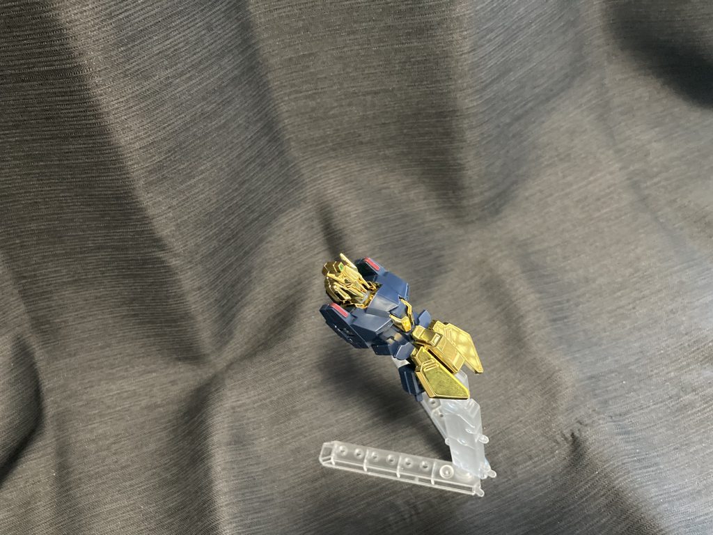 差し替え変形を戻すつもりがなければ、破損して宇宙を漂う百式を容易に再現できますw太ももはついてた気がするけどキニシナイ(´・ω・`)最後までご覧いただきありがとうございました。