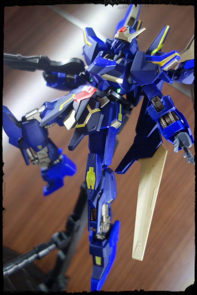 ルナゲイザーがカッコよかったのと、せっかくキレイなシールが付いてるので、それを目立たせたいと思ったのが切っ掛けです。フィンファンネル?付けたかっただけです!