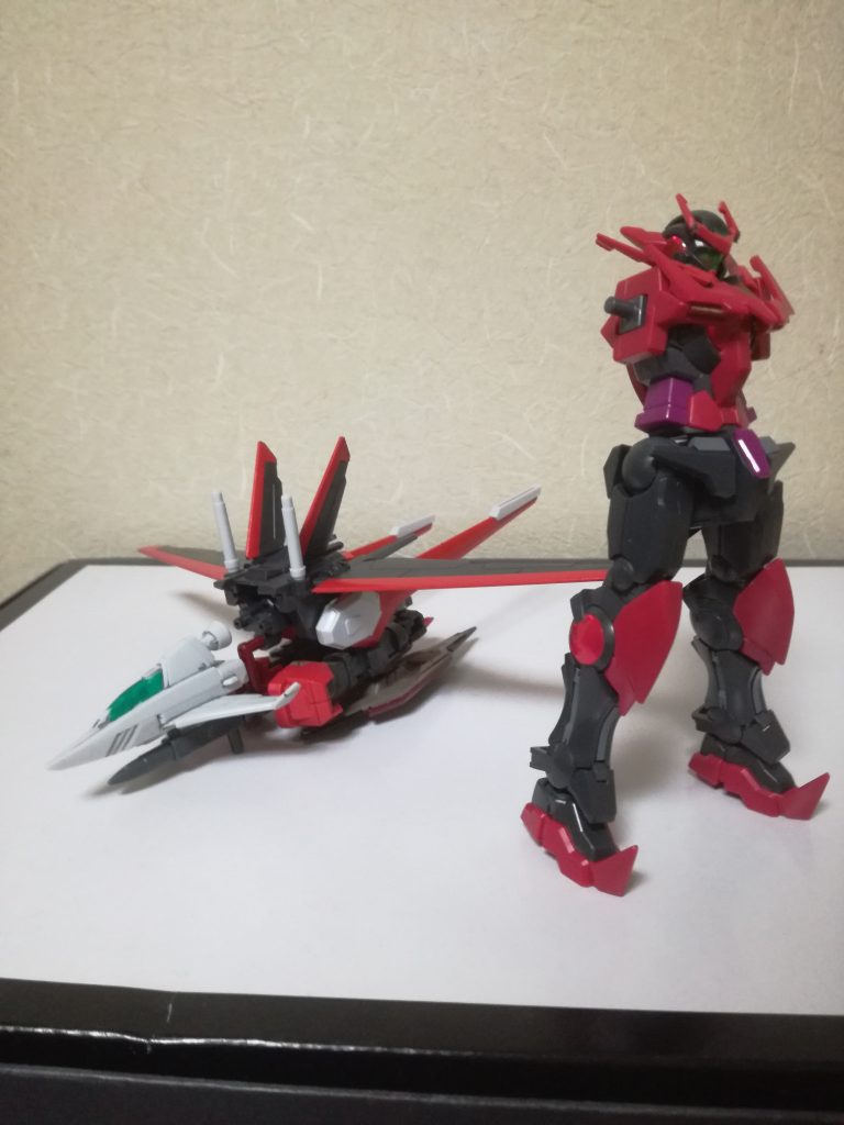 ノーマルブースターアームドフライヤーにノーマルアームズを合体した形態