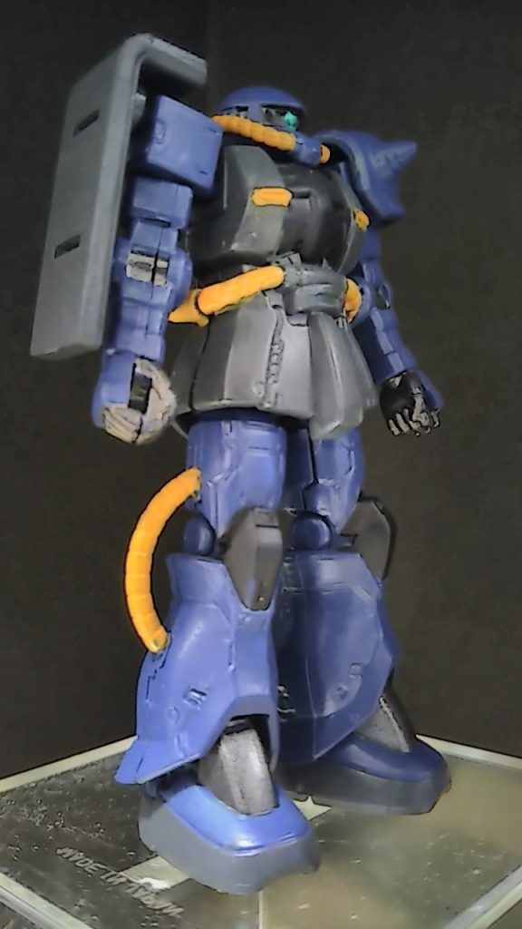 ティターンズカラーは、それだけで全てをティターンズにします😁