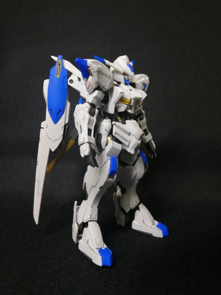 しかもペイントリムーバーでやり直そうと思ったらパーツが侵食されてバッキバキになってしまい修復に半日かかりました…何気に改造して無い作品をあげるのは初めて?