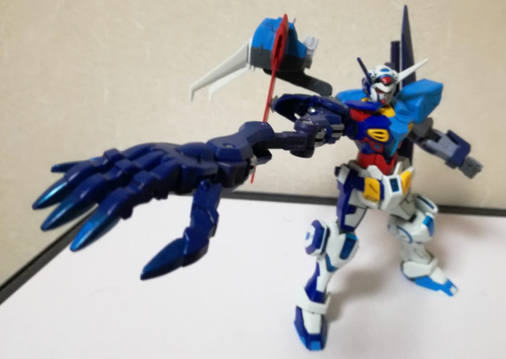 月光爪（げっこうそう）である！月光蝶のナノマシンを右手の爪にまとわせて行う攻撃．爪に触れた物だけを分解するので味方を巻き込むことがない．