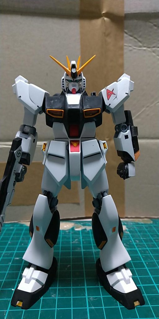 イケメンの為、頭部、顔面は手を加えてません。