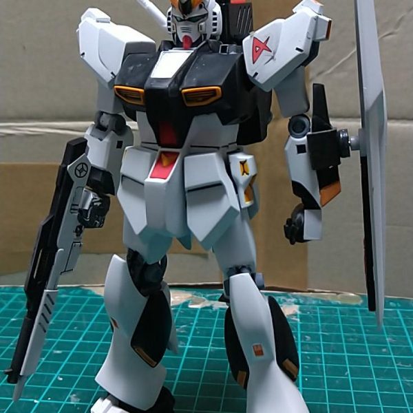 旧キット1/144√ガンダムプロポーション改修