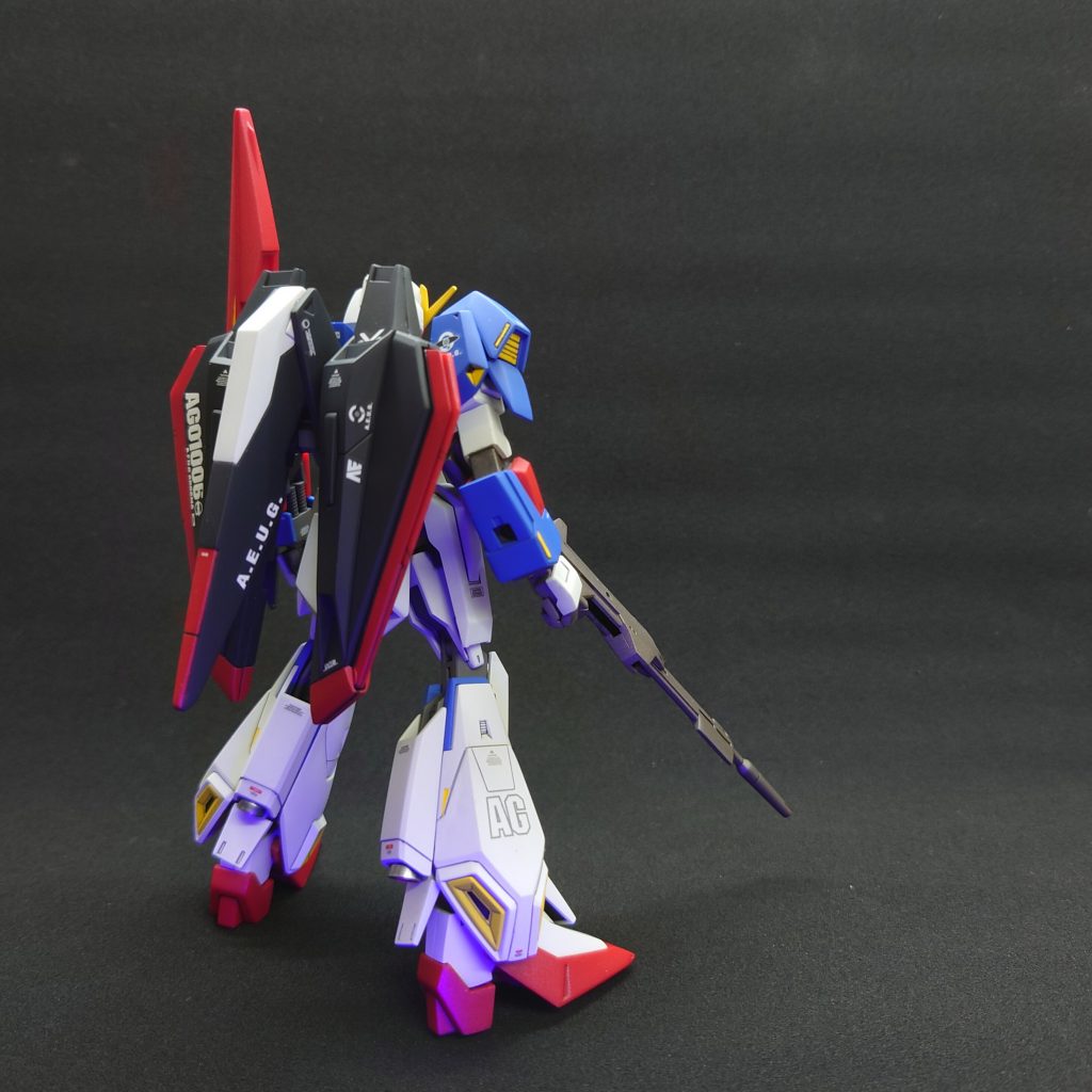 HGUC 劇場公開記念版 Zガンダム (押入れ帰りの男)–3枚目/制作者：@natsu981201