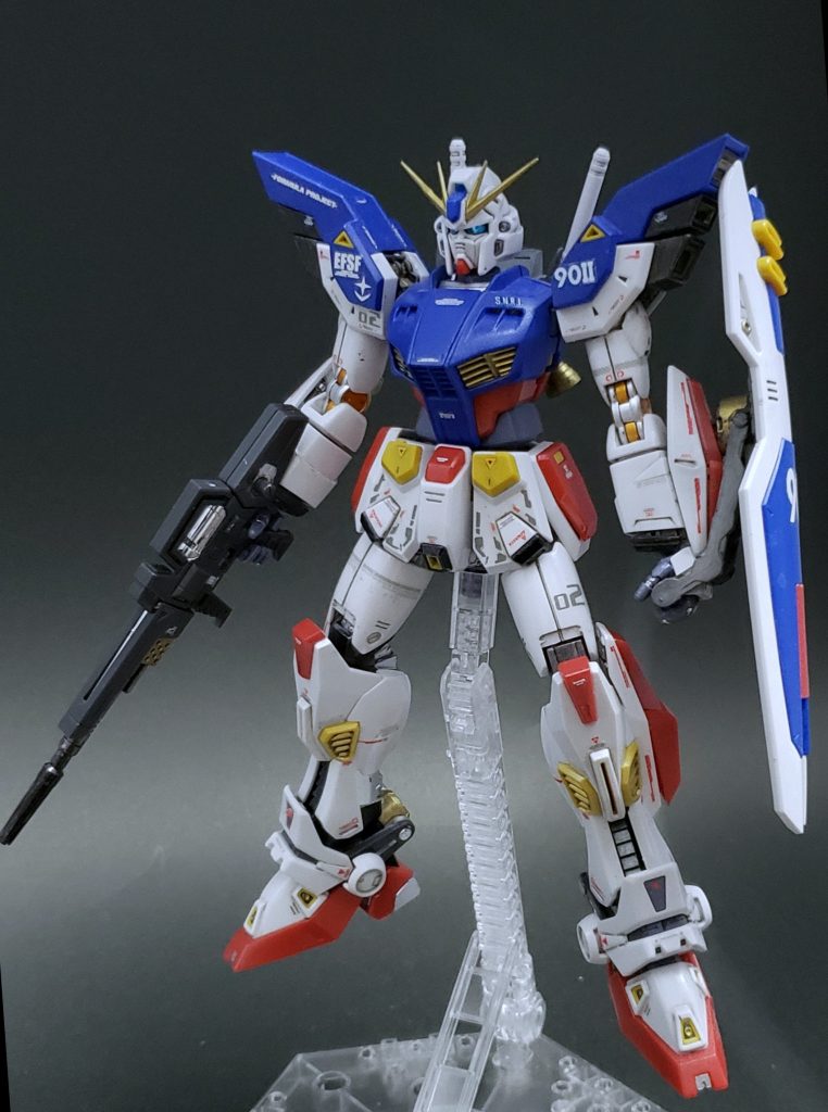 ノーマル状態ゴールド部分は金マッキーを使っています一部マーキングはデカールですF90IIはやっぱりこっちのブルーの方がしっくり来る！