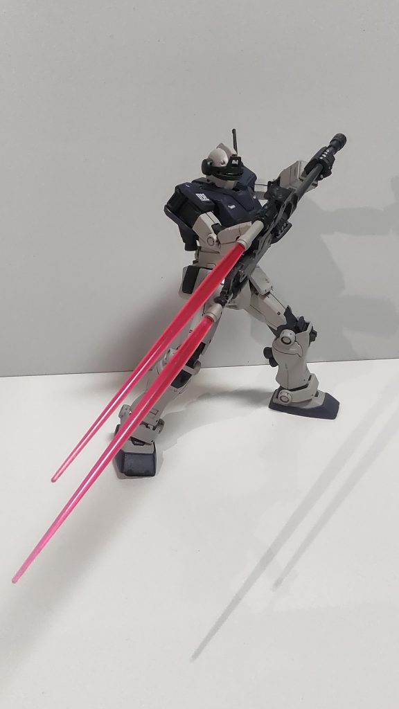 しつこいようですが、接近戦特化のジムという設定です。接近戦を得意としたエースパイロットの搭乗機。サラミス級に配備されており、戦闘時は戦艦周囲で待機し近づく敵機に対して高速で接近しビームスピアで撃破する。機体に装備された複数のバーニアにより、高い機動性を持つ。僚機であるジム・スナイパーカスタムと行動を共にしている。