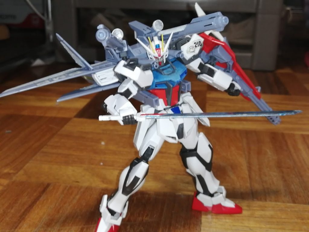 エントリーグレード ストライクガンダム(メイカンメラストライクルージュ)–4枚目/制作者:heater