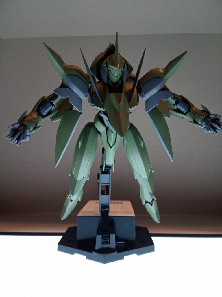 背景も考えないとです。今回は大きめの箱です。