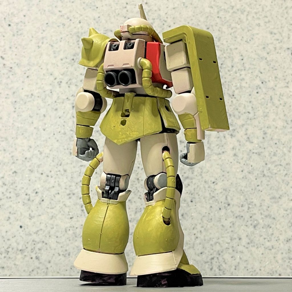 右からのリアビューです