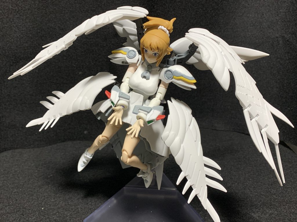 最後は2000年に公開された劇場版【ああっ女神さま!!】の宣伝ポスターのポーズで。最後まで見ていただきありがとうございました。あなたに幸あれ!