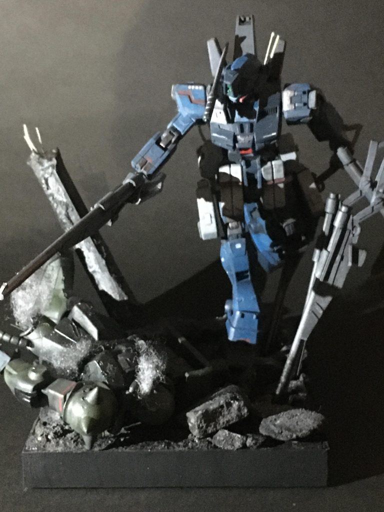 逆襲のスカーレット隊–5枚目/制作者:MAYU