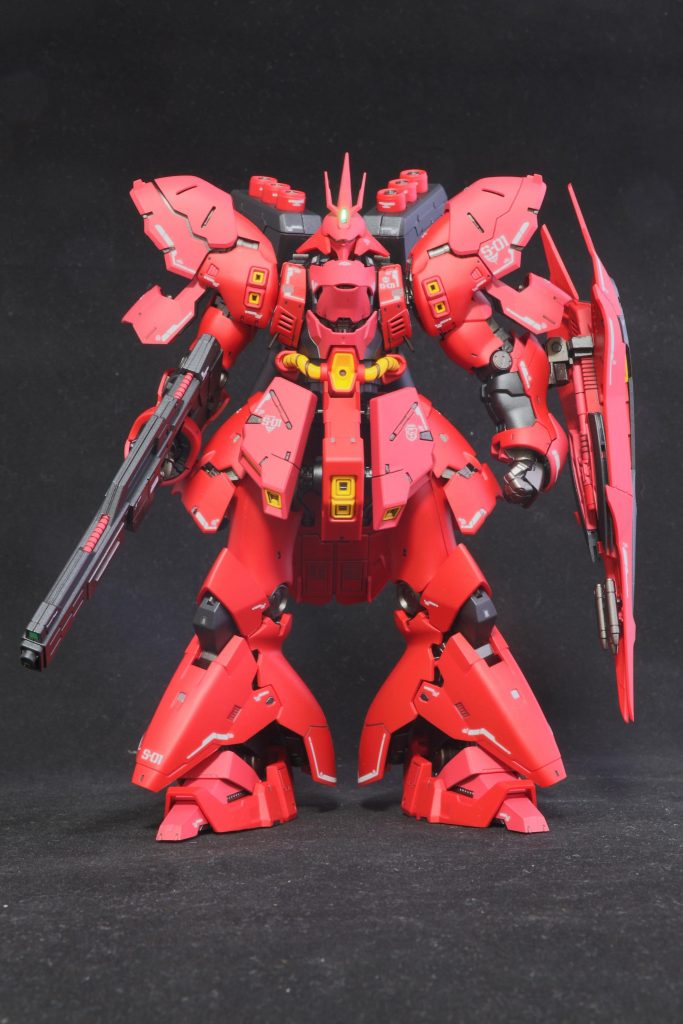 RGサザビー♪　νガンダムと紅白ガンプラ♪–3枚目/制作者：KURO