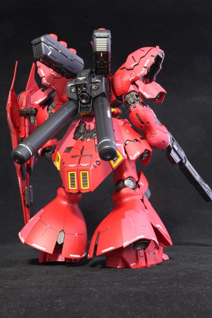 RGサザビー♪　νガンダムと紅白ガンプラ♪–5枚目/制作者：KURO