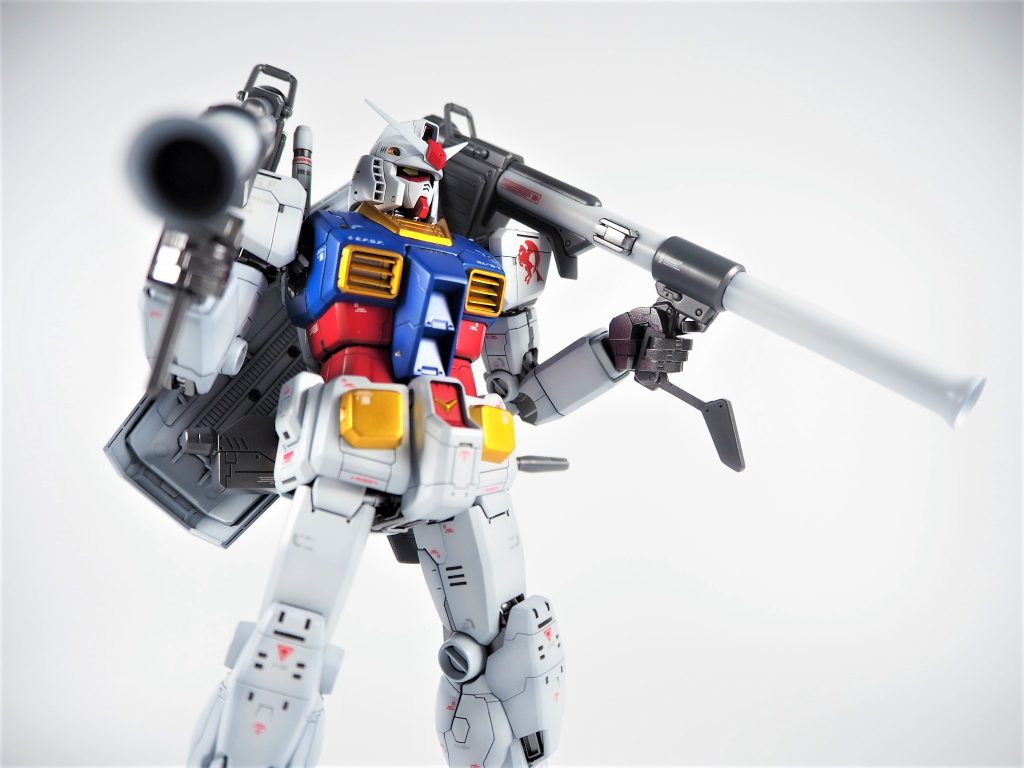 肩のペガサスデカールはMG初期のガンダムにあったものを参考に使用近年では使用例の少ないレアなタイプ