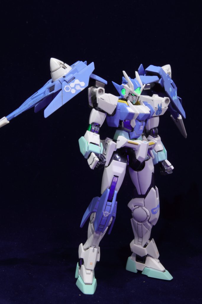 カラーレシピ・本体白→整形色+スミ入れ・本体青→ミリオンブルー・本体緑→ミクヘアシャドウ・本体黄色→調色(黄橙色+白ごちゃまぜオリジナル)・本体関節1→フレームメタリック1・本体関節2→フレームメタリック1×シアン×マゼンタ(メタルビルド、デザイナーズブルーイメージに調色)・本体クリアパーツ→ガイア蛍光グリーン・カメラアイ→ガイアエナメル蛍光グリーン+ホワイト調色