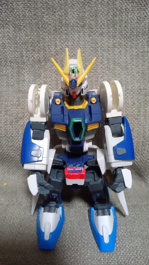 ジョーカーガンダムMk-2切り札の名を冠した機体、その名の通り切り札としての機能がついている。基本的に格闘主体で戦う。旧垢の時に出したジョーカーガンダムの後継機として作りました。使用素材はジャンクのみ写真が残ってなかったので説明しますと、ちいさいことを生かし、背中にくっつき切り札(ジョーカー)として使えるというもの。誰でも思い付きそう。