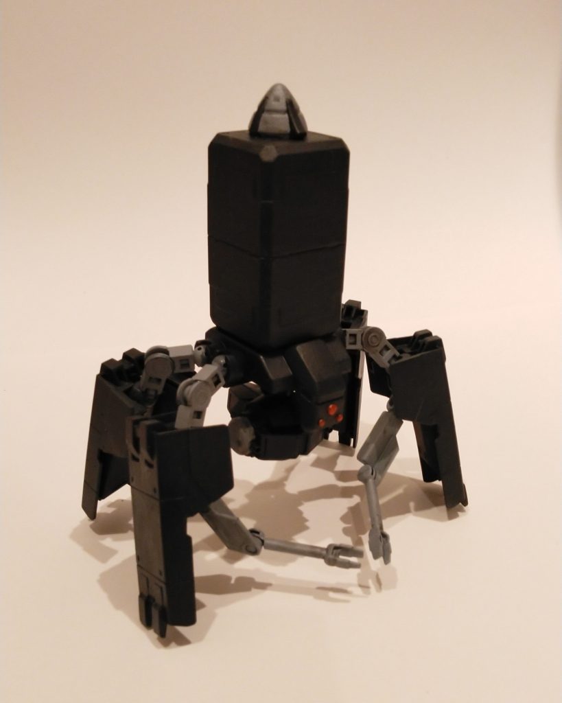 夏のコンペなのでヤドカリっぽくなるようGNドライブを頭(?)の上に取り付け。GNドライブ=ヤドカリって懐かしい概念。