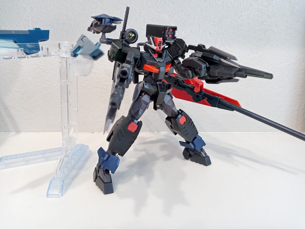 ライフルビット射出!現実的に操作できそうな2機に射出後の基部はGNSレールガン小型のレールガンとして運用可能!