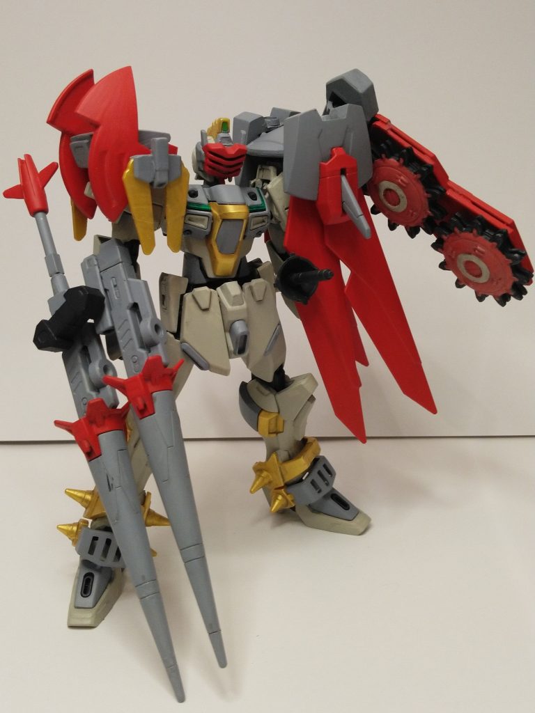 また、騎士＝貴族主義の象徴として肩バインダー内にバグを搭載。誰の良心も痛めることのない、カザミの素晴らしいアイデア。