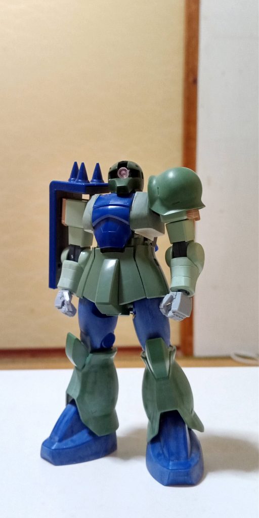 全身です。塗装環境が最悪なので、未塗装なのでチグハグ感満載です。(T_T)