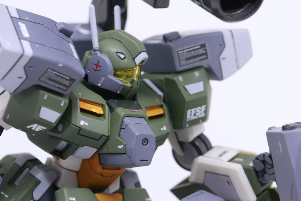 デカールは連邦軍をイメージしてチョイス。ジムベースのキットですので、安パイと言えば安パイでしょうか。部分的にプラバンを張り付けていますが、ちょっとしょぼいかな。もう少し手を加えればよかったかもしれません。そんな技術ありませんがｗ