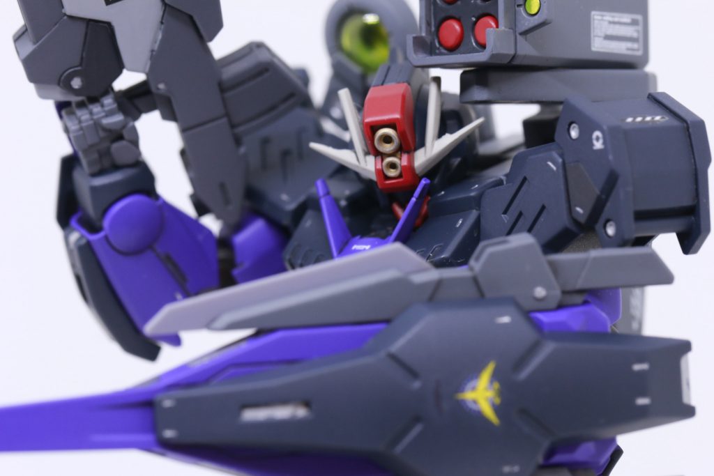 しっかりデカールも使用しております。元キットの設定を活かしつつ、ビルド系キットのオリジナリティもにじませた良キット。しいて言うならば、キット本体というより、私の塗ったカラーリングがちょっと明るすぎる点が反省ポイントでしょうか。