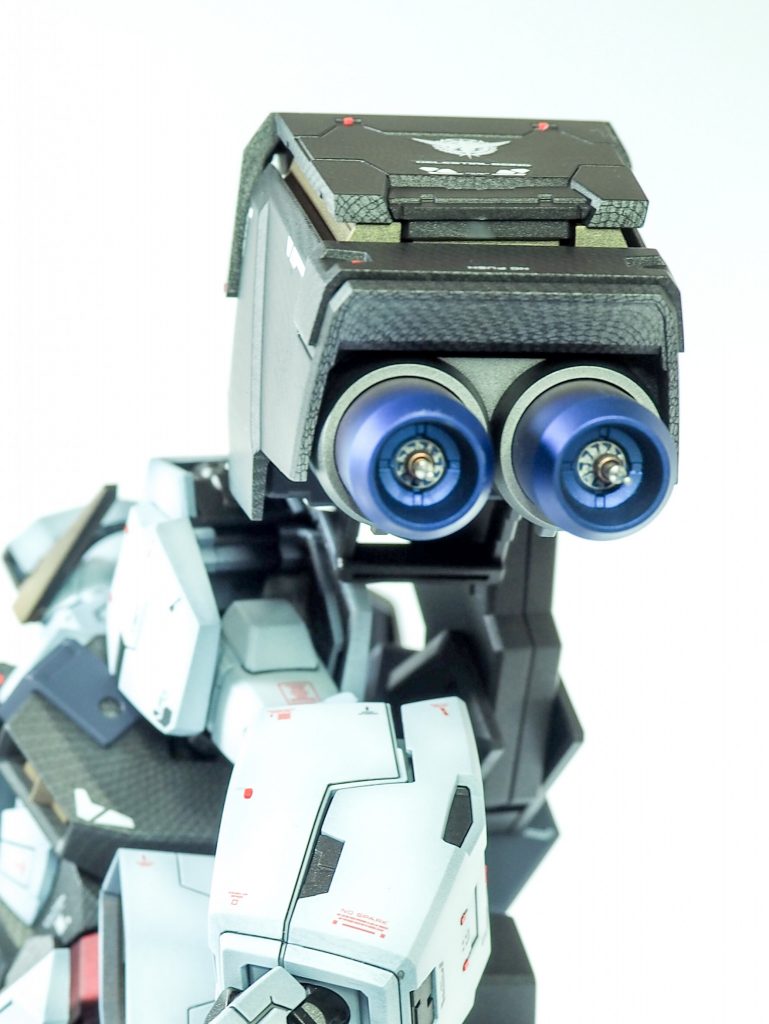 メタルパーツを重ねてみました