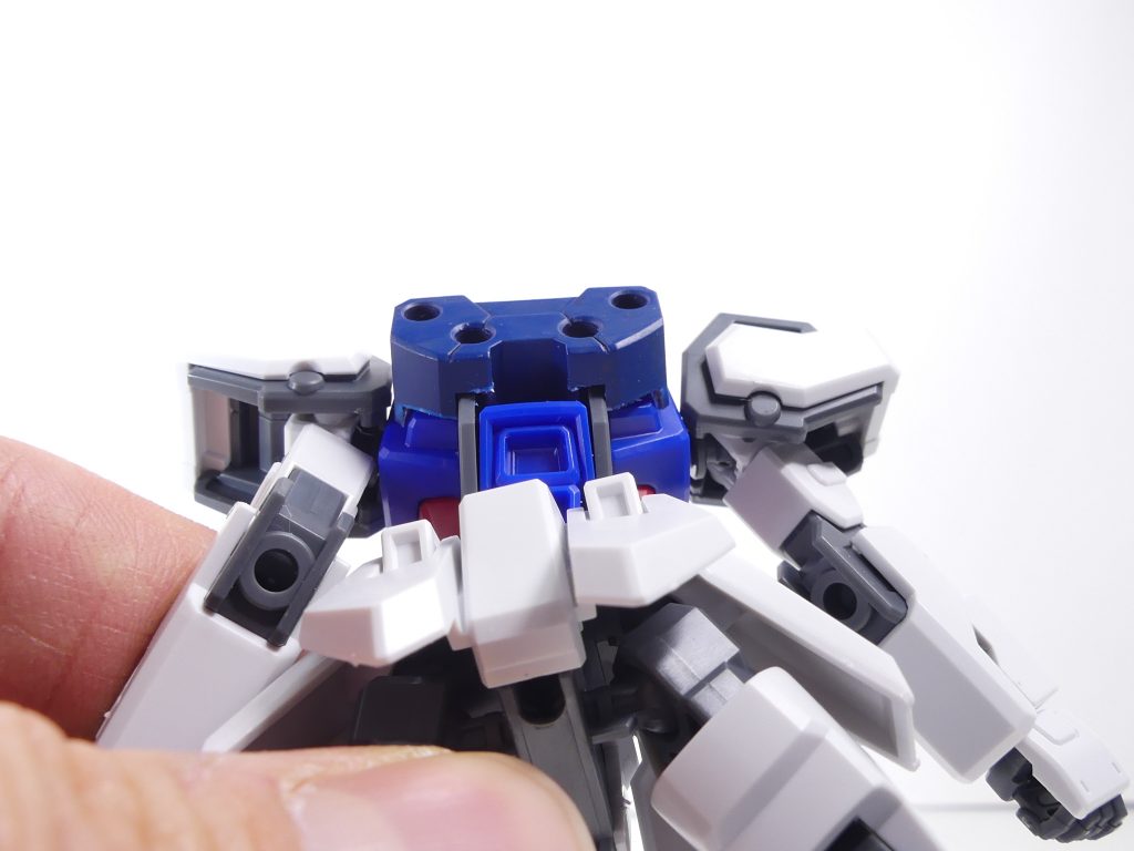 プレバン限定品のため入手は厳しいですが…「Nexus」連載時には怖くて出来なかった奴。「HGBD:R エルドラウィンダム」のエルドラマルチパックの干渉部分を切り欠き装着、背中二つ穴対応にしてみます。