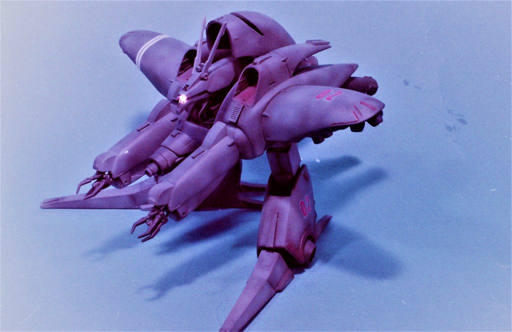 こちらはガンスタでも以前アップしたことがある 旧キットのジャムルフィンですので省略します。