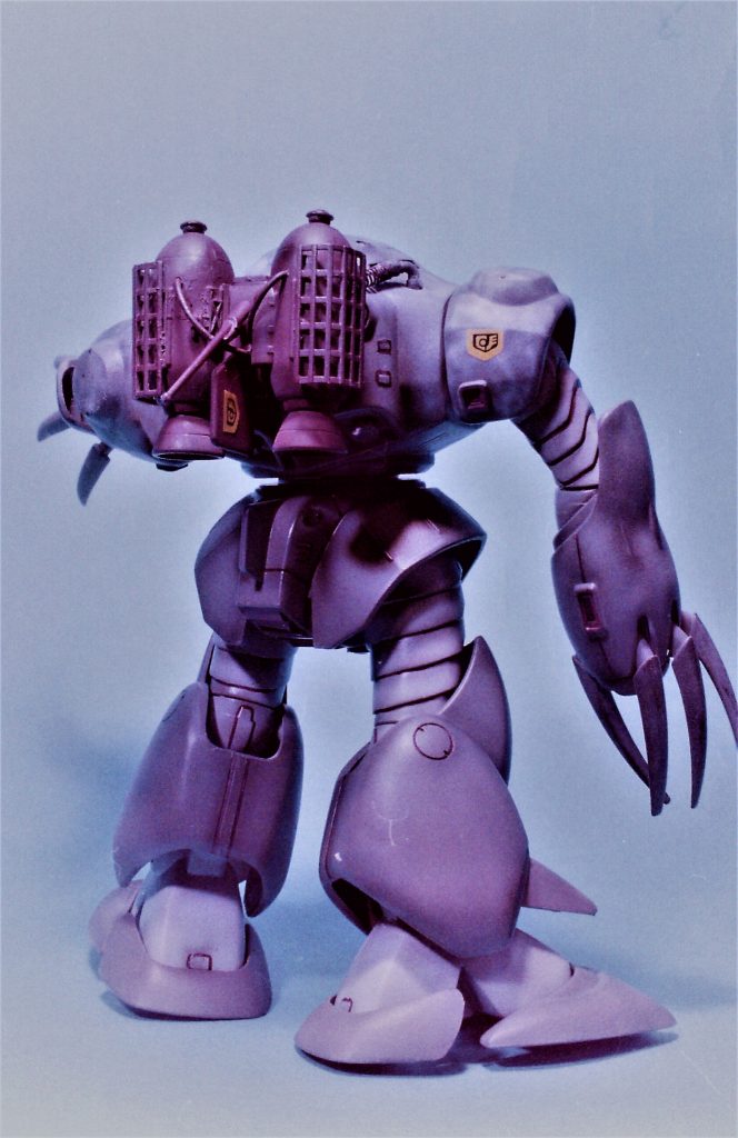 サイクロプス隊の部隊マークは付属のシールをそのまま使用しているのでチープです(笑)