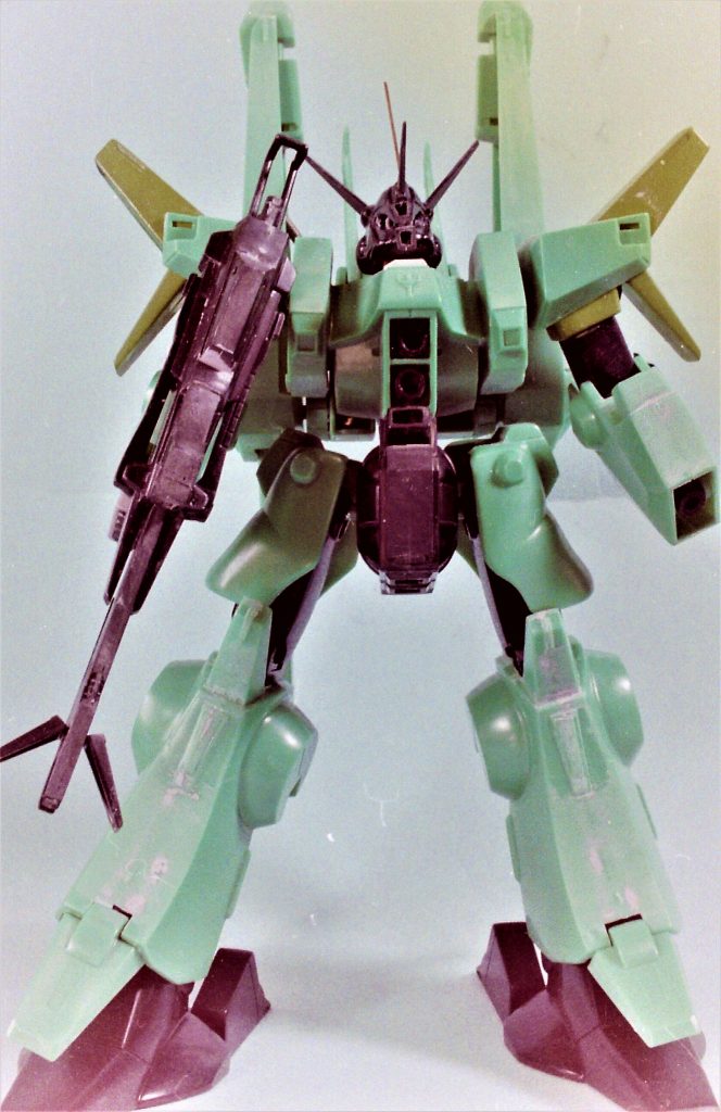 各パーツの加工(幅詰め&延長)を行っています。