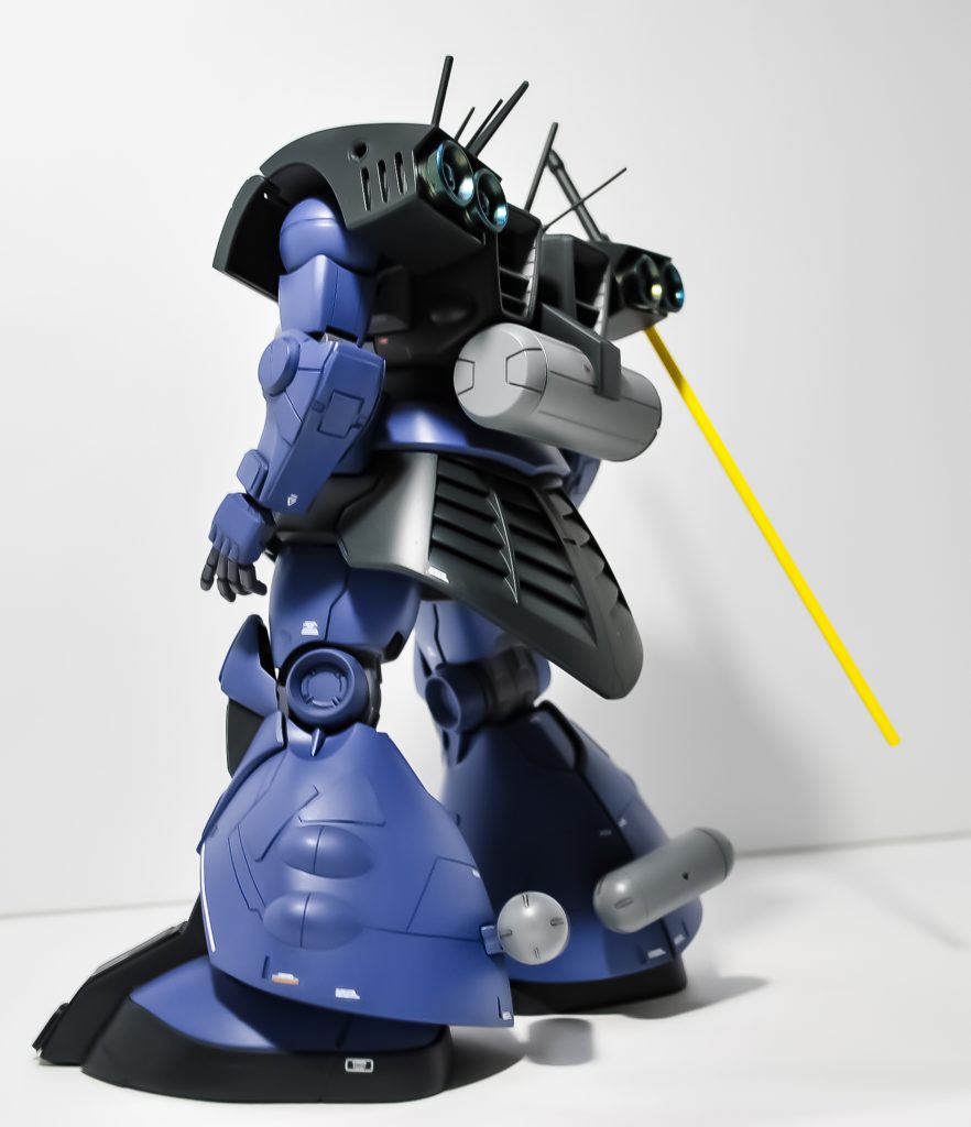 バックショットです。実はウェザリングを行うかかなり迷いましたがロンメル機が回収されて他のパイロットが使用する予定の機体という脳内設定によりこれから汚れる想定にしたので汚さず仕上げました。