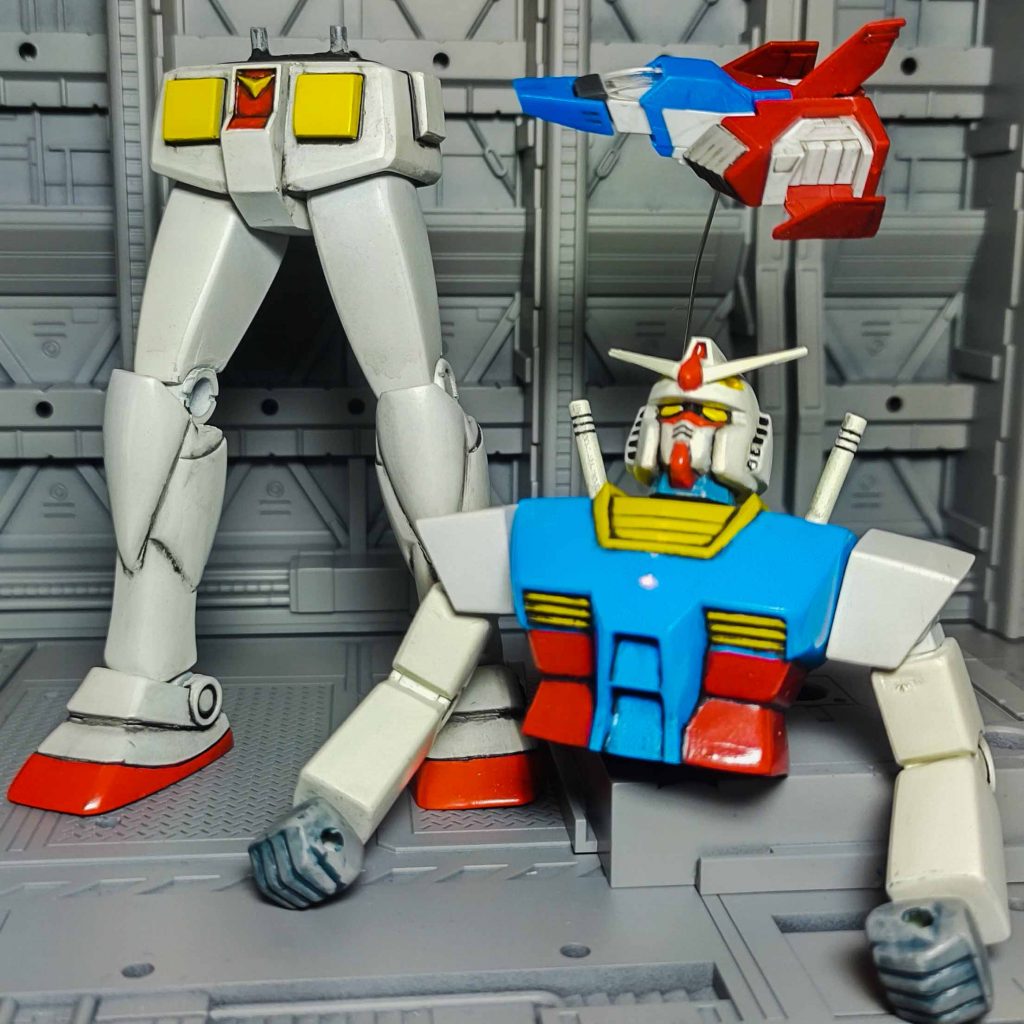 完全変形する1/144コアファイターは「RGガンダム」しかなかった300円「旧キットガンダム」改造の為に2500円の「RGガンダム」を買う事にかなり躊躇したけれど、改造が成功したのでヨシ😅👍