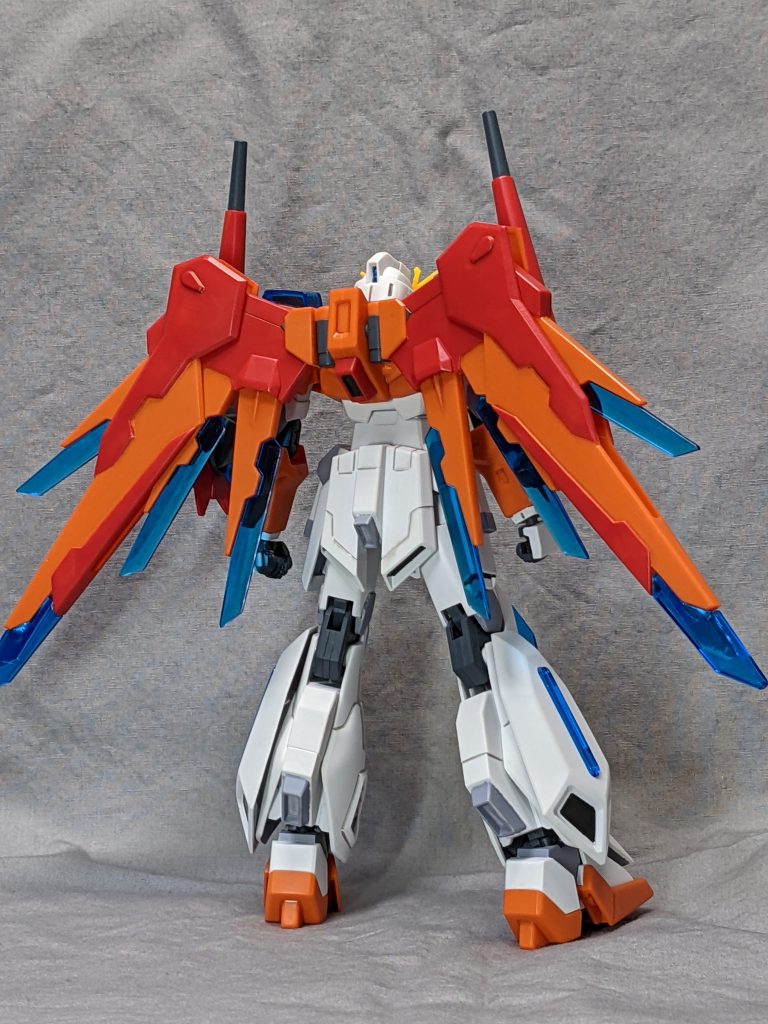 「野菜みてえだなー」と赤オレンジの塗り分けをしてました。