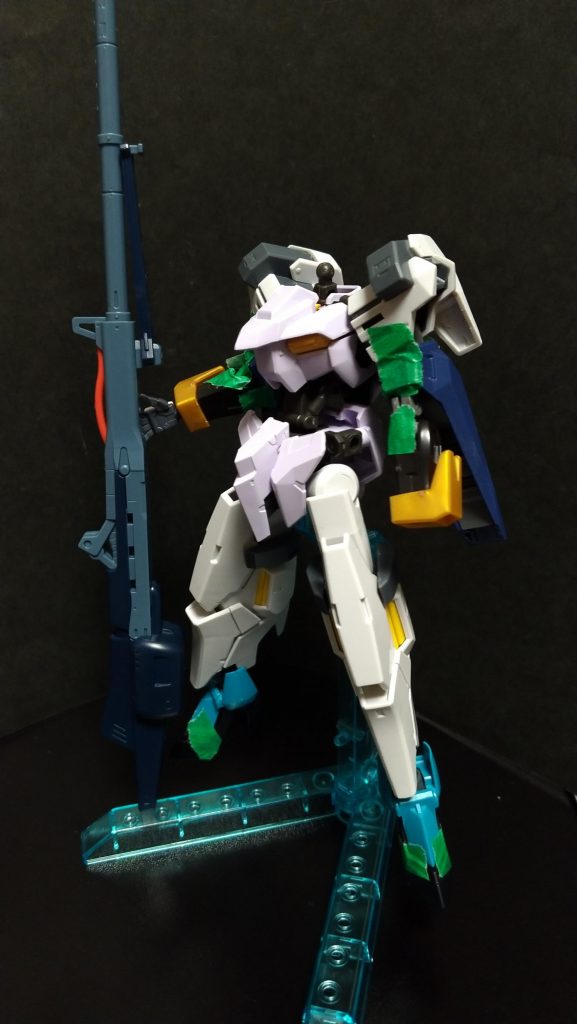 最初はバスターランチャーを主武器としたエルガイムMk-2やゲートシオンMk-2のような騎体にするつもりでした。この案は別のオリガンに使われることに。
