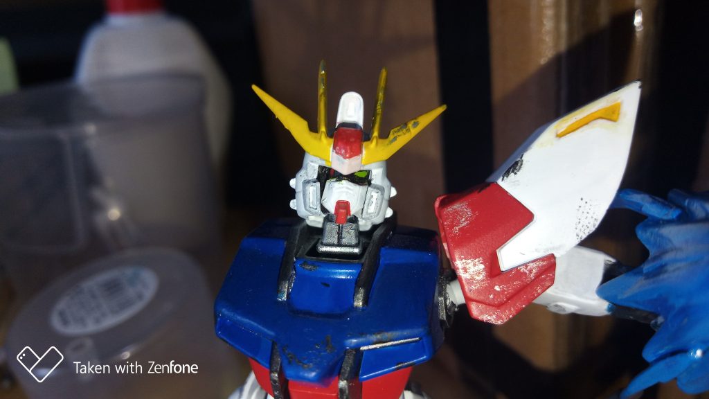 墨入れ前のビルドストライク顔アップ。無印2期OPのラストをイメージ。