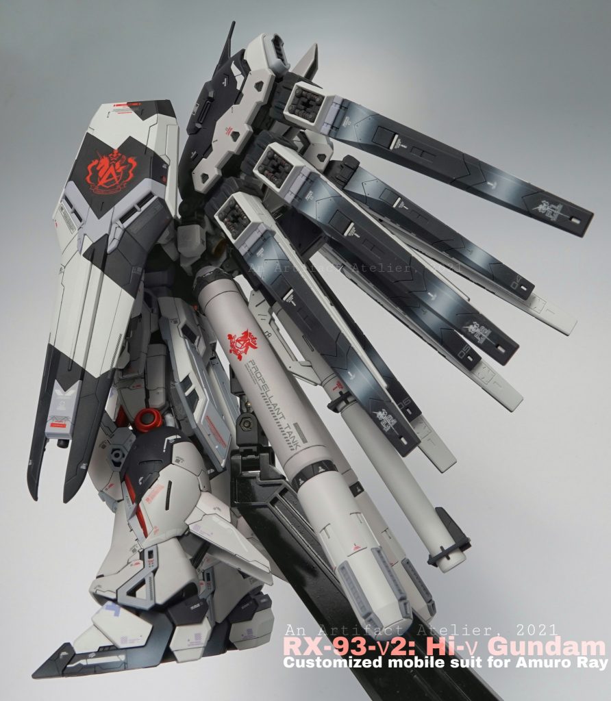 RG 1/144 Hi-νガンダム–8枚目/制作者：スージー■An Artifact Atelier■