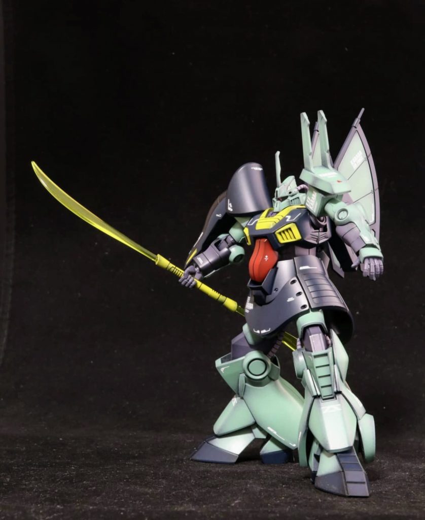 ちょっとサムライっぽいですね