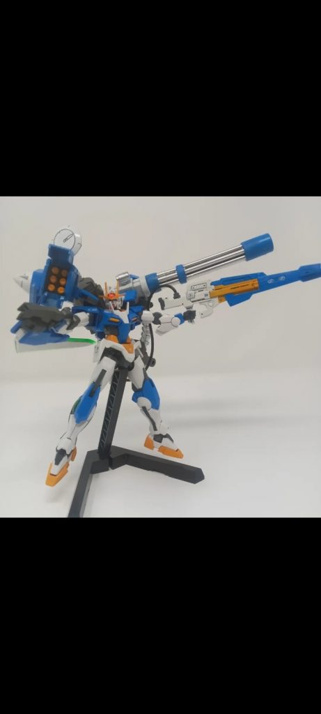 I decided to stick with the blue color scheme and making it lighter and add camel yellow to give a nice contrast with the blue and white. Most of the weapons came from the MSG lines so nothing really crazy. I went with a more simple approach to this build. Nothing too fancy or gimmicky, just made it to be a little real on both ends of Gunpla and lore wise.