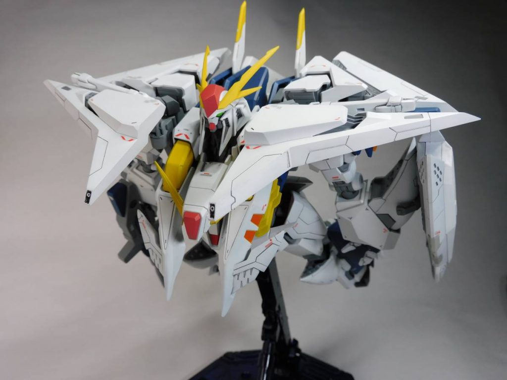 クスィーガンダムHG–4枚目/制作者：tochan